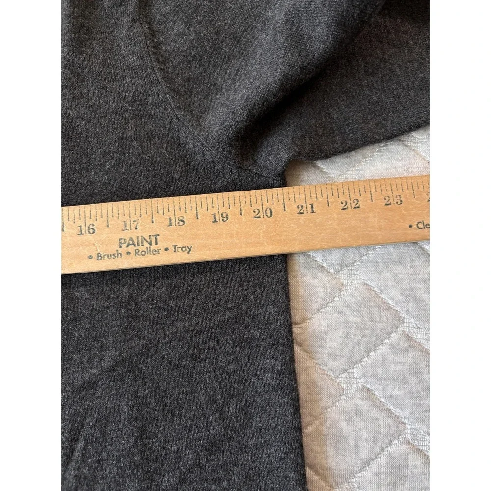Boden Sweater Mens Medium Gray 100% Wool Collared Henley Knit Pullover
